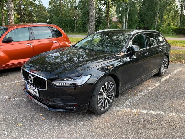 Volvo V90 4