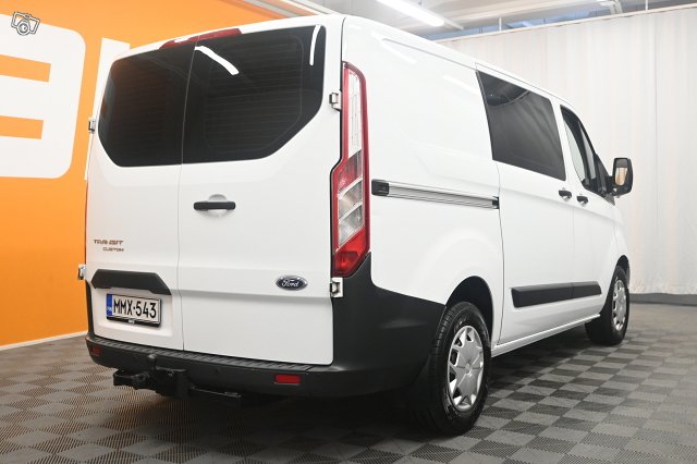 Ford Transit Custom 8