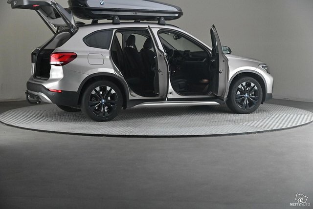 BMW X1 6