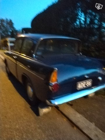 Ford Anglia 3