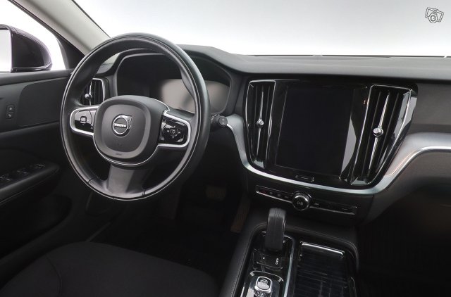 Volvo V60 12