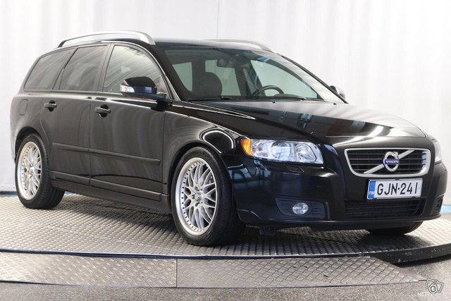 Volvo V50 2