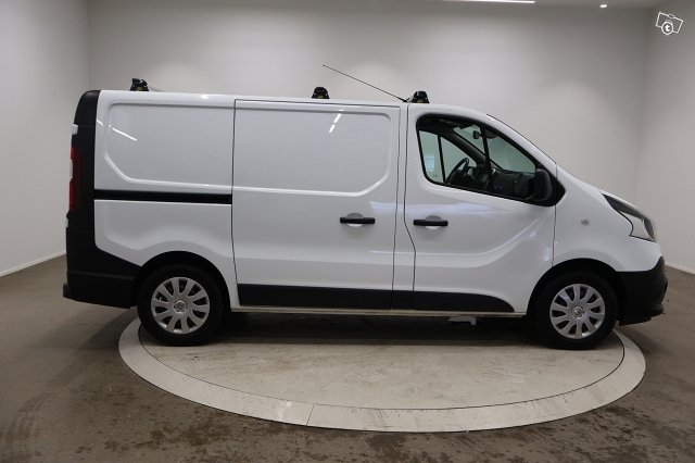 Renault Trafic 4