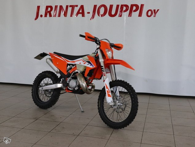 KTM 150, kuva 1