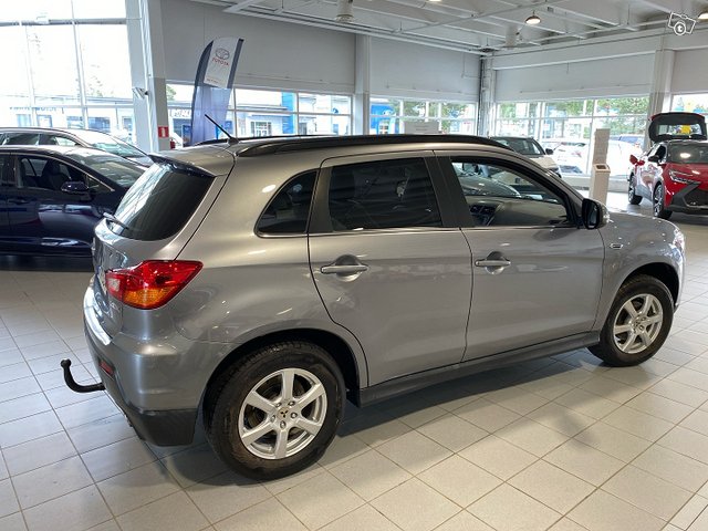 Mitsubishi ASX 5