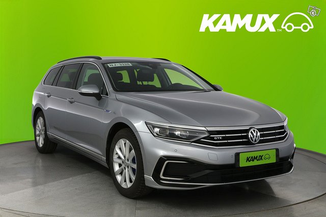 Volkswagen Passat 1