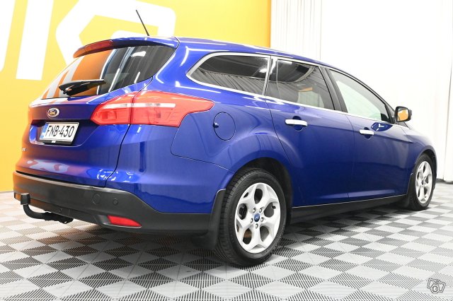 Ford Focus 6