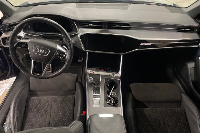 Audi S6 11