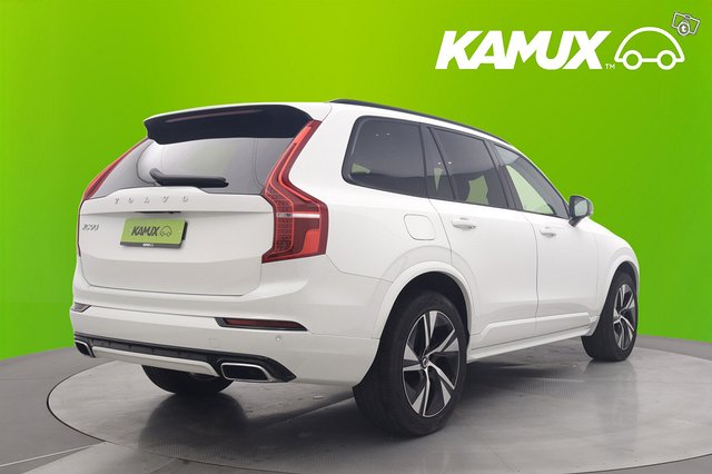 Volvo XC90 4