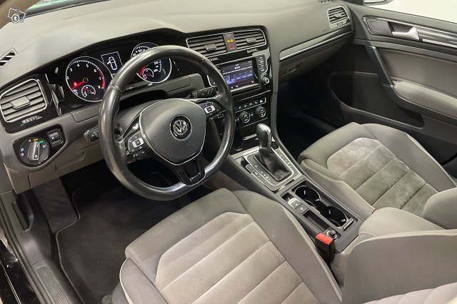 Volkswagen Golf 7