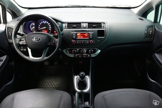 Kia Rio 15