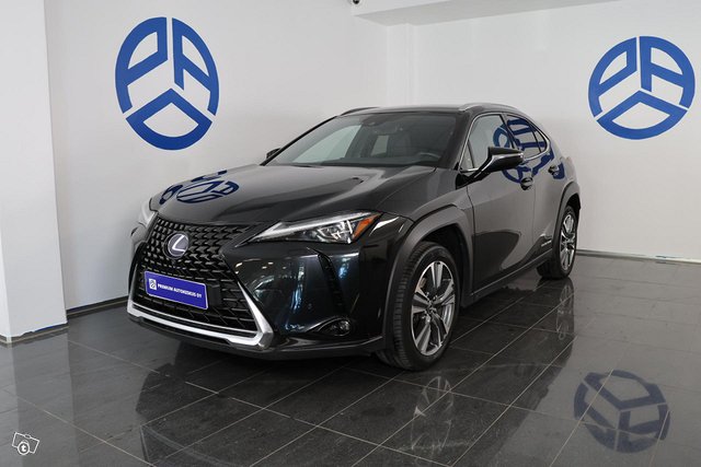 Lexus UX, kuva 1