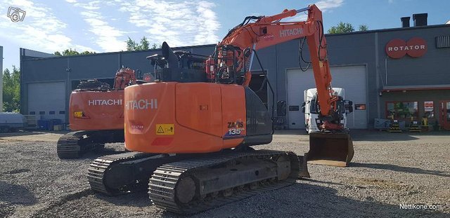 Hitachi ZX135US-6 BL 4