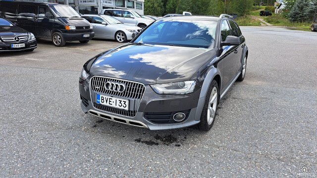 Audi A4 Allroad 2