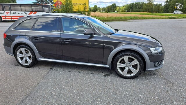 Audi A4 Allroad 4