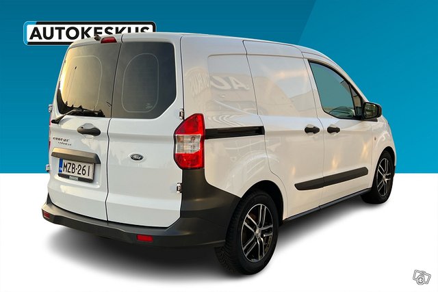 Ford Transit Courier 3