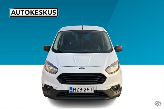 Ford Transit Courier 5