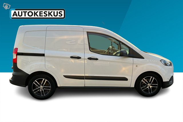 Ford Transit Courier 7