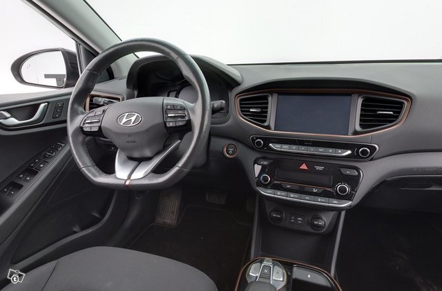 Hyundai Ioniq Electric 5