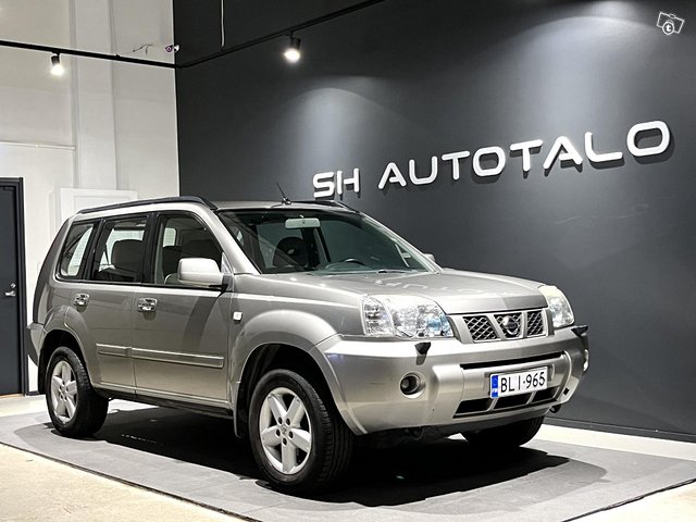 Nissan X-Trail 1