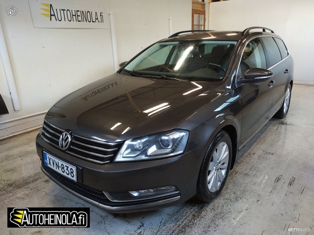 Volkswagen Passat 1