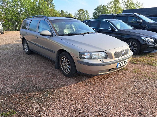 Volvo V70