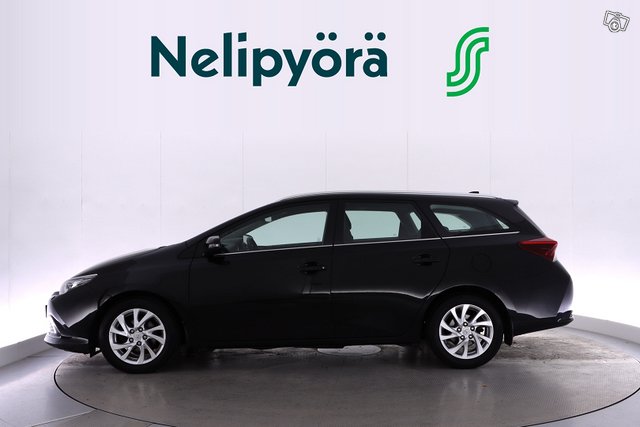 Toyota Auris 10