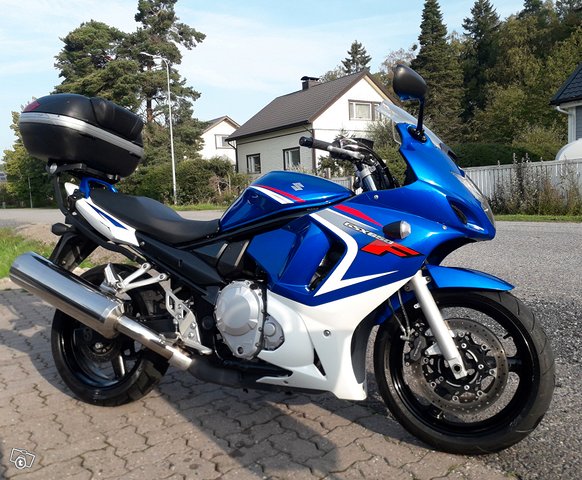 Suzuki gsx 650f*erittäin siisti*vain 28 tkm 1