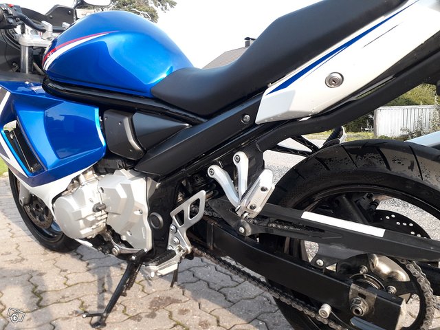 Suzuki gsx 650f*erittäin siisti*vain 28 tkm 6