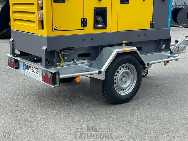 Atlas Copco QAS 30 50 Hz Generaattori StageV Vetovarustuksella 10