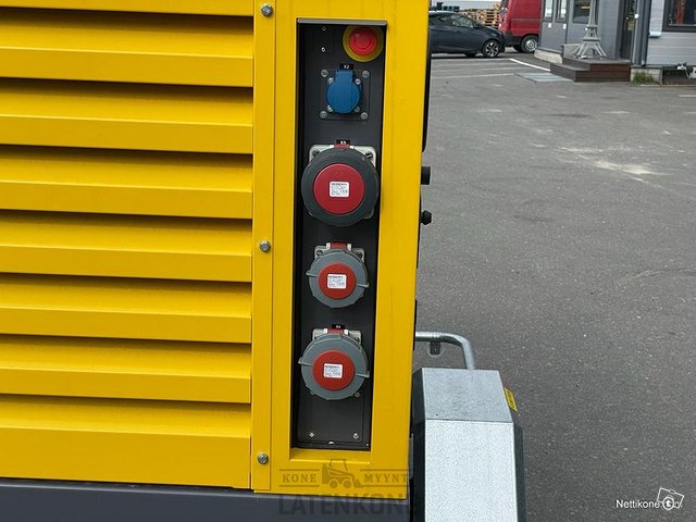 Atlas Copco QAS 30 50 Hz Generaattori StageV Vetovarustuksella 13