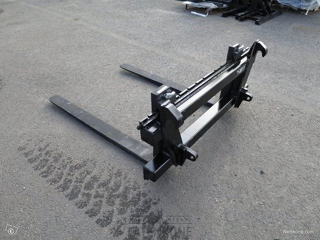 Laten Trukkipiikit 2500kg 1200mm/1200mm 2A Euro 5