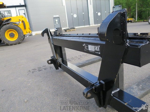 Laten Trukkipiikit 2500kg 1200mm/1200mm 2A Euro 9