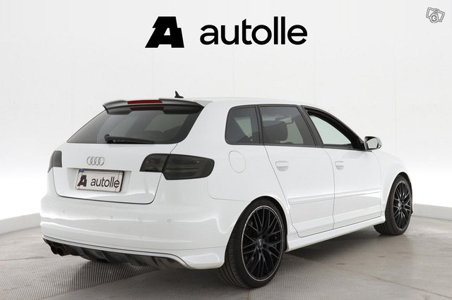 Audi RS3 13