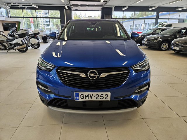 Opel Grandland X 2