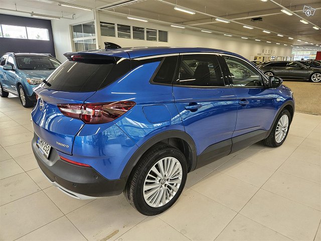 Opel Grandland X 4