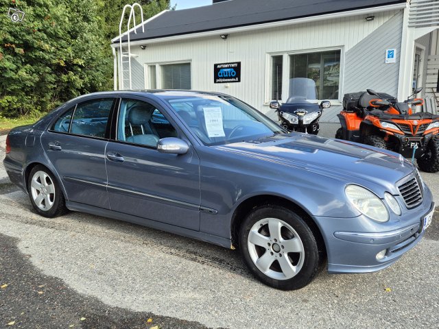 Mercedes-Benz E