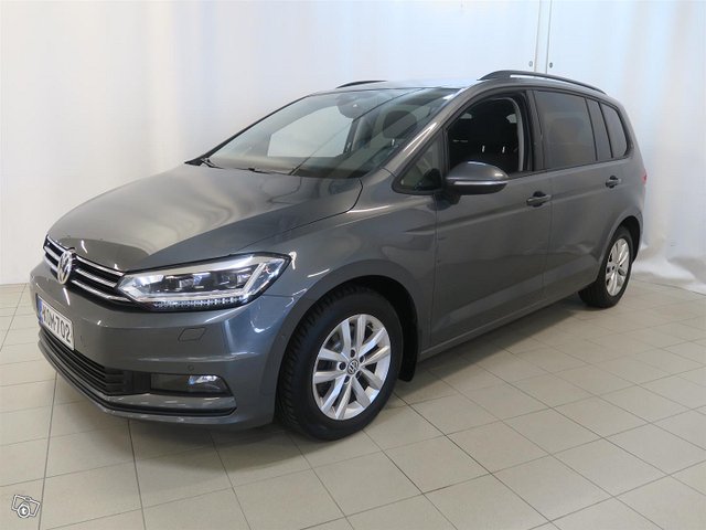 VOLKSWAGEN Touran