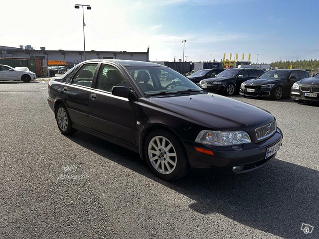 Volvo S40