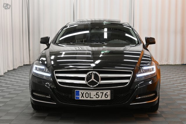 Mercedes-Benz CLS 2