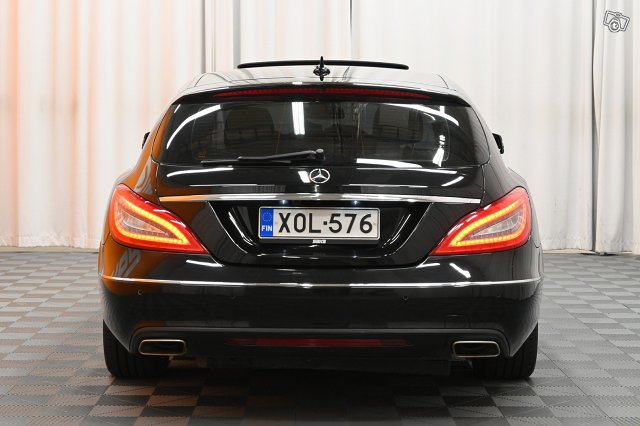 Mercedes-Benz CLS 5