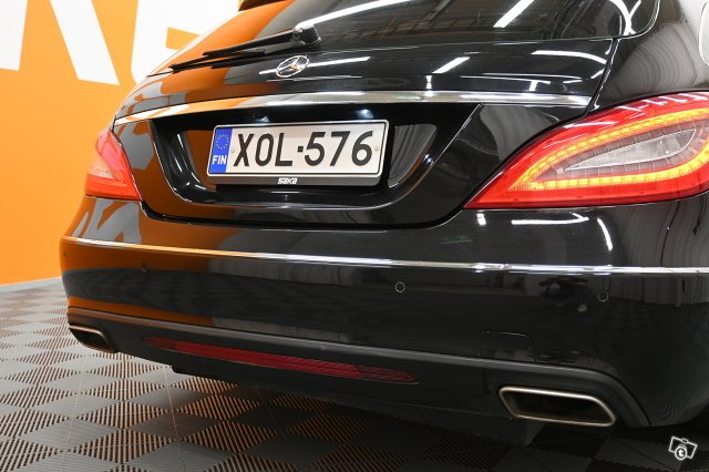 Mercedes-Benz CLS 8