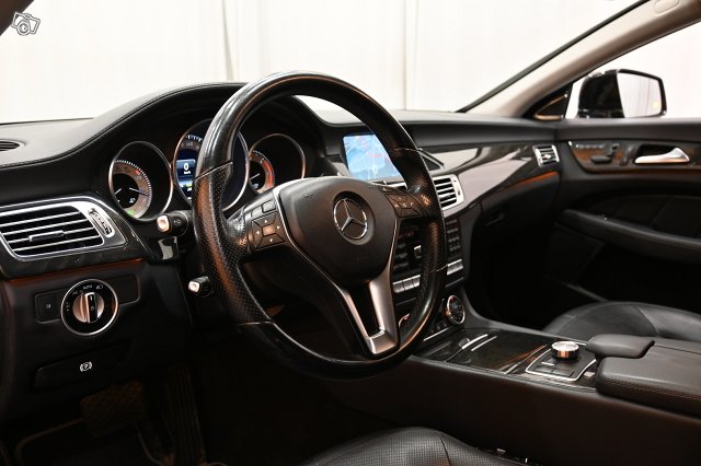 Mercedes-Benz CLS 14