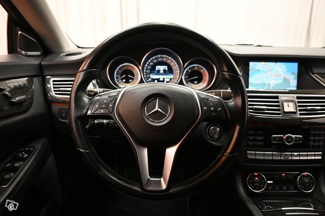 Mercedes-Benz CLS 16