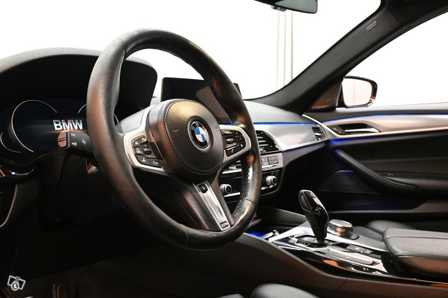 BMW 520 15