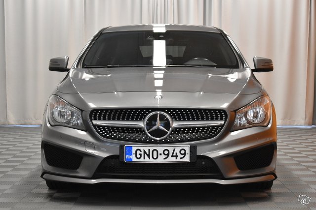 Mercedes-Benz CLA 2