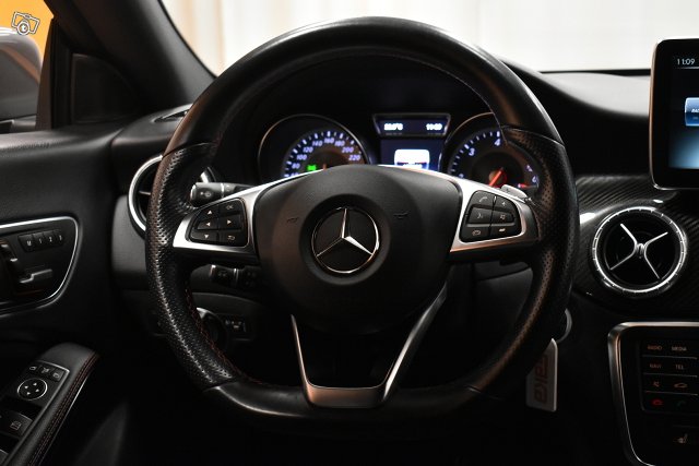 Mercedes-Benz CLA 16