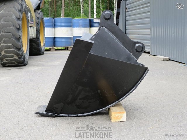 Laten Pelto-ojakauha 200L S40 3-4ton 3