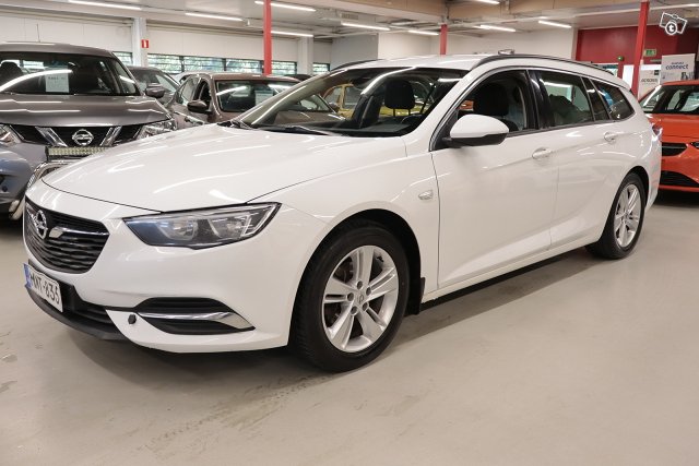 Opel Insignia 1