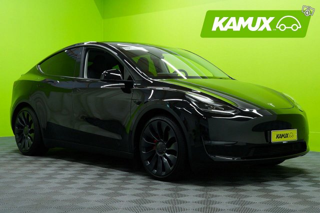 Tesla Model Y 1